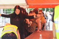 Ensimmäinen vieras turvatarkastuksessa