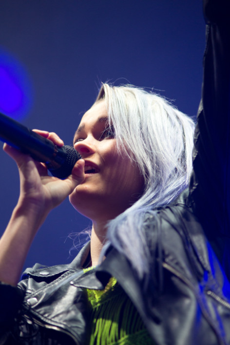 Sanni viihdytti Sulolla. Kuva: Mika Lehtola