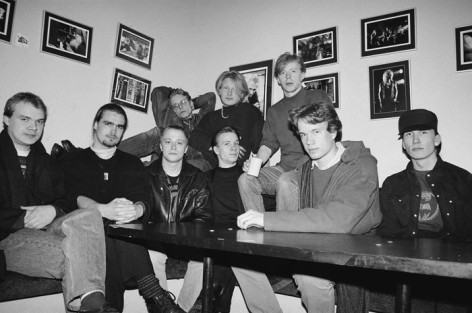 Keinuva Lahna Joensuun Kerubissa 2.4.1994. Kuva: Henrietta Hassinen.