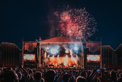 Ilosaarirock 2018: Ilotulitus, Nightwish, Ilosaarirock 2018, perjantai.