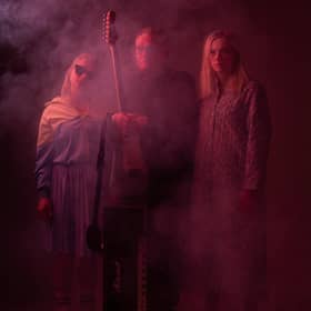 Maustetytöt x Agents